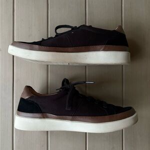 Men's Vionic Black & Brown Sneakers - SIZE 10